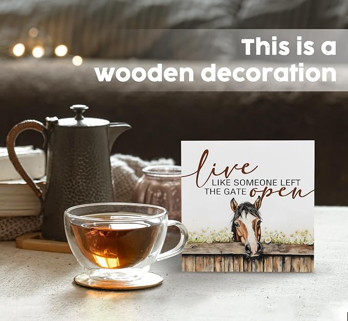 Horse Sign, Farm House Cottagecore Animal Wooden Signs, Rustic Farmhouse Live Like Someone Left The Gate Open Wood Sign Home Decor, Horse Gifts For Women