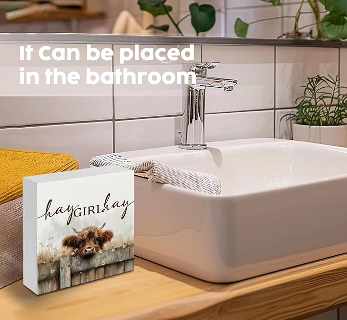 Highland Cow Bathroom Decor Sign - Farmhouse Western Animal Bathroom Decor,Rustic Farm Animal Hay Girl Hay Signs,Highland Cow Gifts for Women Signs & Plaques