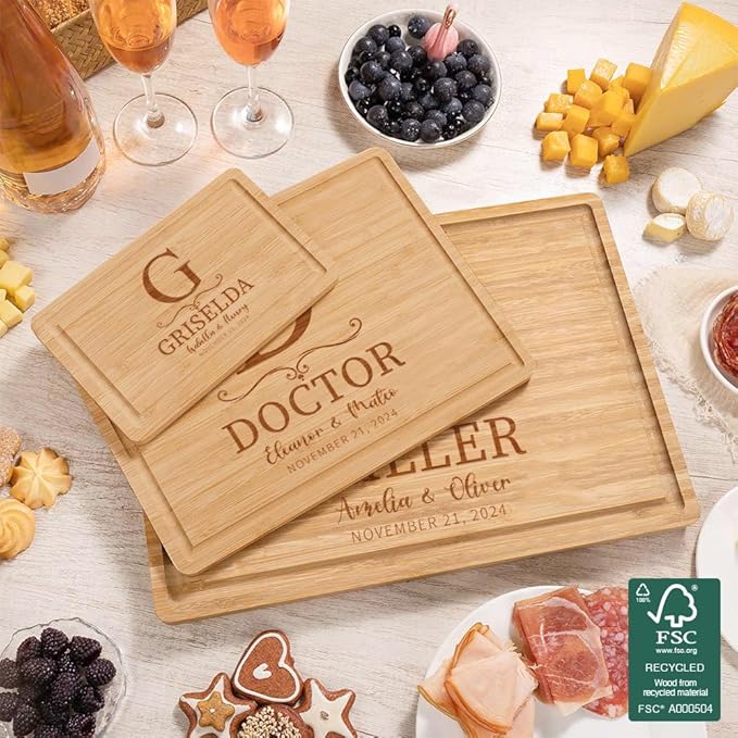 callie Personalized Bamboo Cutting Board with Monogrammed Name, Wooden Chopping Boards with Juice Grooves, Engraved Christmas, Wedding, Housewarming Gifts (S, M, L)
