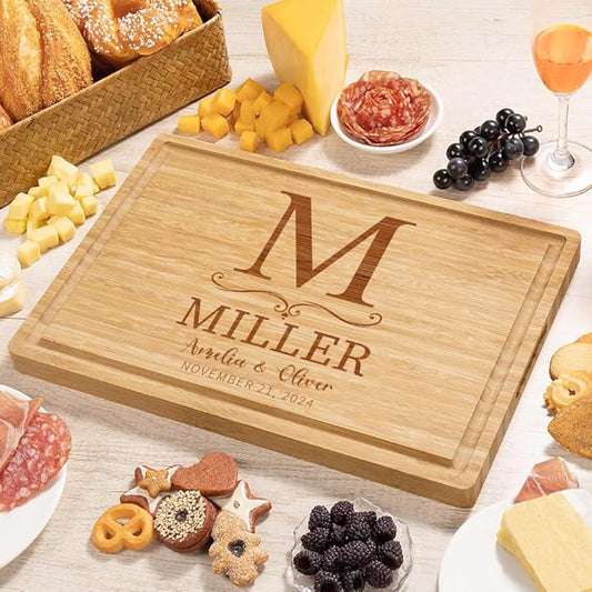 callie Personalized Bamboo Cutting Board with Monogrammed Name, Wooden Chopping Boards with Juice Grooves, Engraved Christmas, Wedding, Housewarming Gifts (S, M, L)