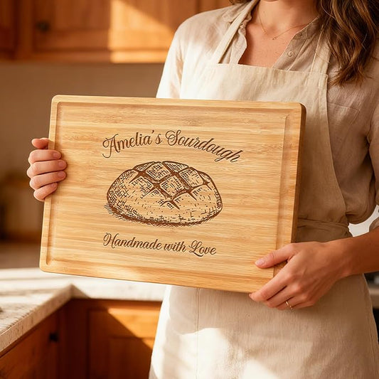 callie Personalized Bread Cutting Board, Decorative Bamboo Charcuterie Serving Tray, Customized Sourdough Gifts for Bakers, Baking Lovers Mom Friend Chefs (S, M, L)