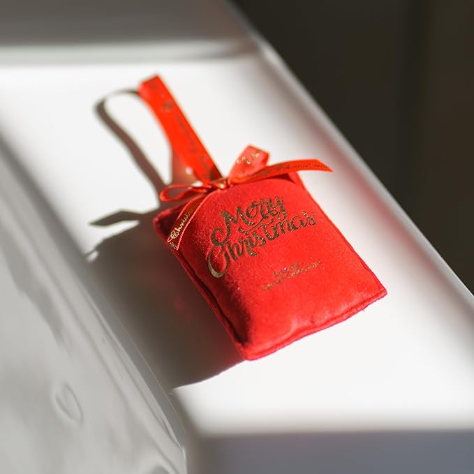 AUCUDA 4pcs Merry Christmas Sachet Bags Apple Cinnamon Scented for Drawers and Closets, Potpourri Packets for Women Outfit, Winter Red Fragrance Pillow for Bedroom Indoor, Fresheners for Wedding