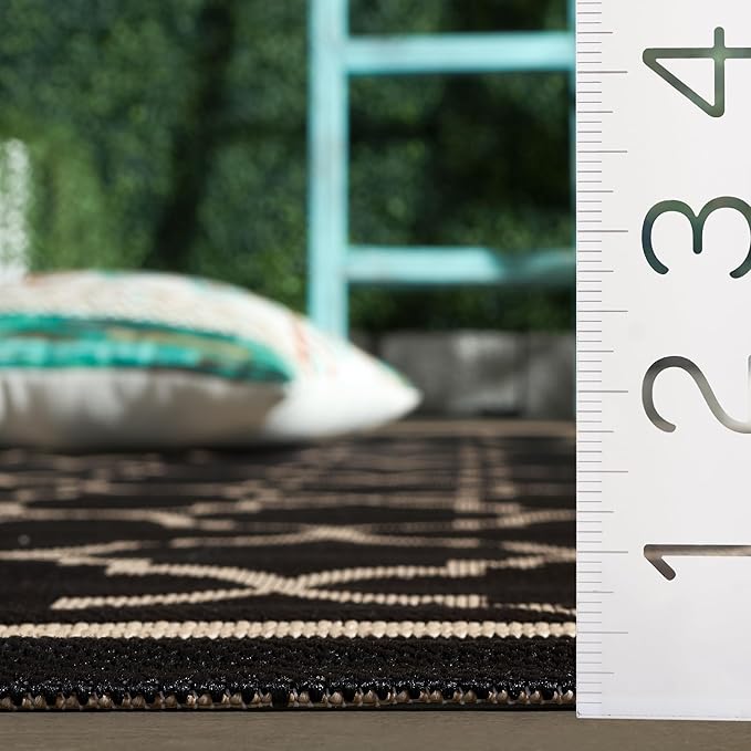SAFAVIEH Washable Rug Outdoor Courtyard Collection - 2' x 3'7", Black & Beige, Non-Shedding & Easy Cleaning, Ideal for Patio, Front Door, Entryway, Doormat (CY6918-226)