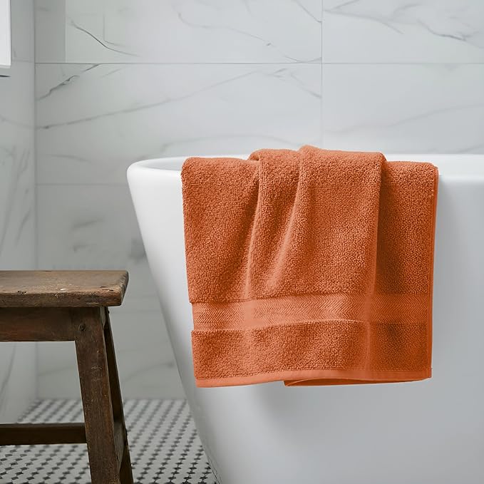Delara Organic Cotton Luxuriously Plush Bath Towel Pack of 4 | GOTS & OEKO-TEX Certified | Premium Hotel Quality Towels | Feather Touch Technology|650 GSM Long Staple|Soft, Quick Dry & Ultra-Absorbent