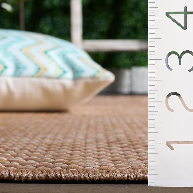 SAFAVIEH Washable Rug Outdoor Courtyard Collection - 5'3" x 7'6" Oval, Natural/Cream, Non-Shedding & Easy Cleaning, Ideal for Patio, Backyard, Mudroom (CY8521-03012)