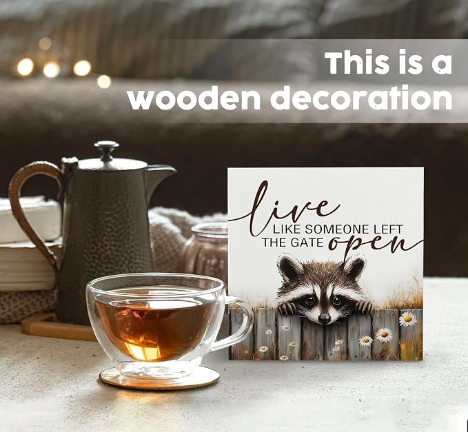 Raccoon Sign - Live Like Someone Left The Gate Open Wooden Box Signs, Raccoon Decor, Farmhouse Trash Panda Wood Decoration Home Decor For Desk Table Shelf 6x6 Inch Decorative Signs & Plaques