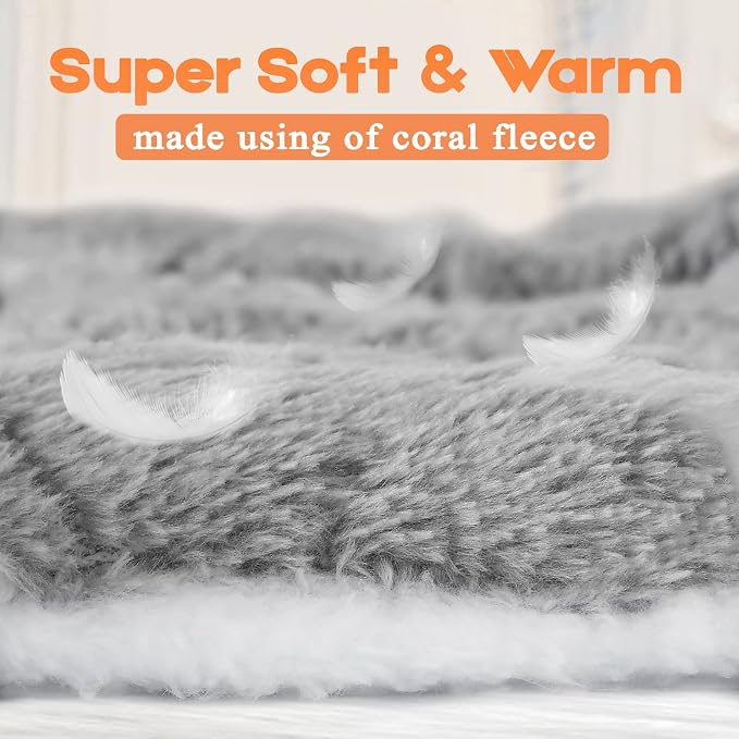 Small Animal Bed Mat, Soft & Warm, Suitable for Guinea Pig, Hamster, Rabbit, Rat and Bearded Dragon (X-Large(13.3''x9.4''), Footprint White) (Pack of 2)