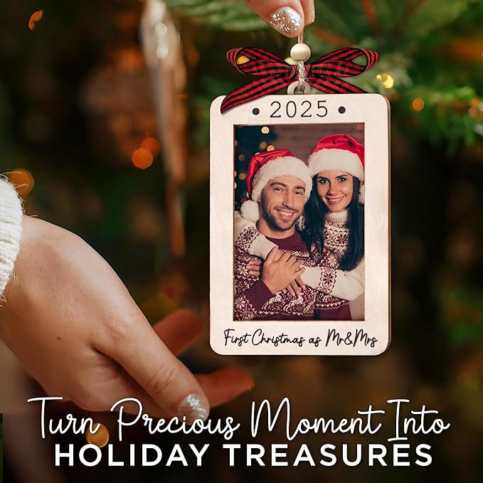 First Christmas As Mr And Mrs 2025 Picture Frame Ornament - Wedding Gifts for Newlyweds - First Christmas Married Ornament 2025 - Newlyweds Gifts For Couples - Mr And Mrs Wedding Gift - Portrait Frame