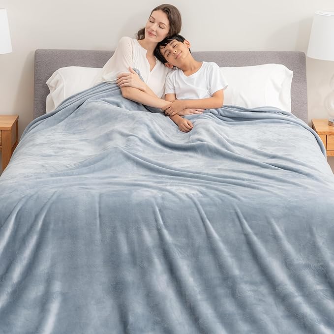 Berkshire Blanket VelvetLoft Big Oversized King Family Blanket, All Season Mid-Weight Ultra Silky and Fuzzy, Seamless Extra Large (Polar Blue, 120x120 Inches)