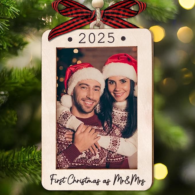 First Christmas As Mr And Mrs 2025 Picture Frame Ornament - Wedding Gifts for Newlyweds - First Christmas Married Ornament 2025 - Newlyweds Gifts For Couples - Mr And Mrs Wedding Gift - Portrait Frame