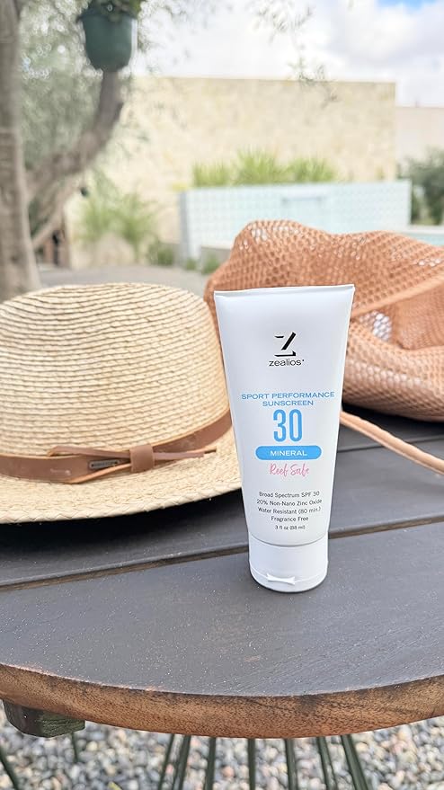 Zealios Sport Performance Mineral Reef Safe SPF 30 Sunscreen, 3 oz Tube, Water & Sweat Resistant (80 min) Non-Greasy, 20% Non-Nano Zinc Oxide, for Running, Cycling, Swimming