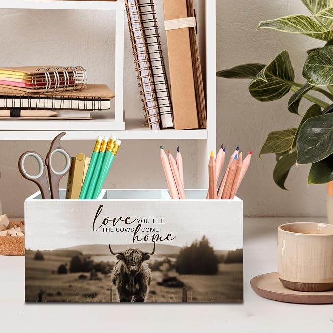 DILSJ Western Highland Cow Pen Pencil Holder Organizer for Desk, Highland Cow Gifts, Rustic Farmhouse I Will Love You Till the Cows Come Home Wooden Box Signs for Home Office Desk Tabletop Decoration