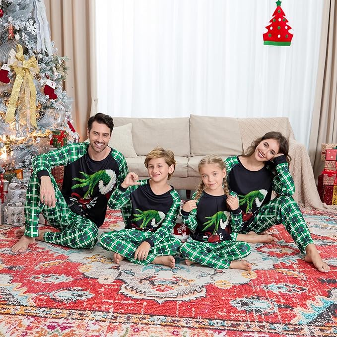 2024 Family Matching Pajamas Sets - Christmas Pjs Sleepwear Outfits for Holiday & Xmas Party