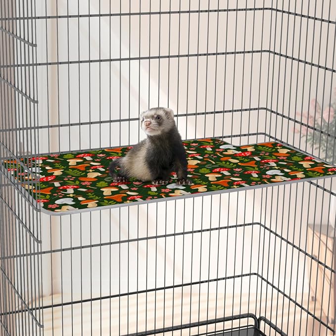 Bienbee Ferret Cage Liner Set, Leakproof Ferrets Cage Accessories for Small Animals Rats Chinchillas Hedgehogs Ferrets(Green Mushroom,Top Pan Liner)