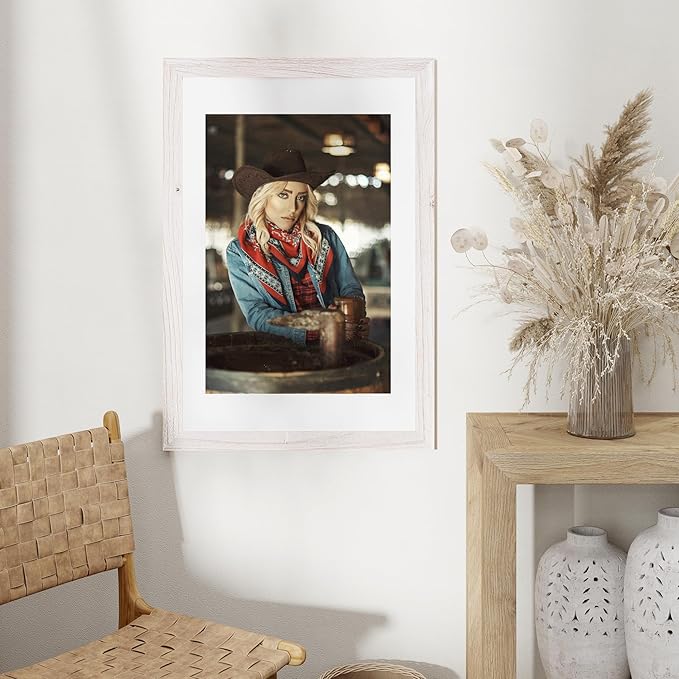 Fun Memories 20x30 Picture Frames, 20"x30" Poster Frame for Wall, 20 x 30 Rustic Wood Frame with Real Tempered Glass, Display Poster 16x24 with Mat or 20 x 30 Without Mat, White, 1 Pack