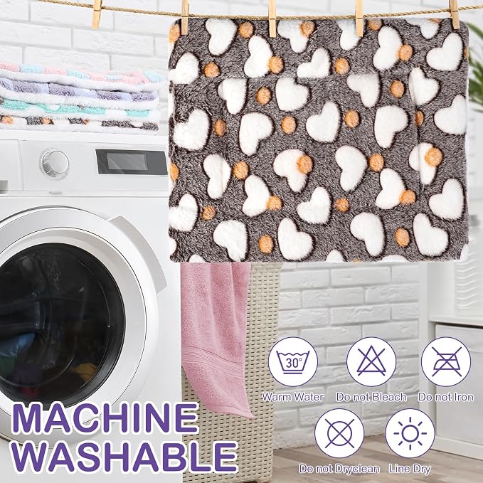 Haull 4 Pcs Waterproof Guinea Pig Bedding Soft Dog Cat Bed Crate Mat Small Animal Plush Cage Liners Rabbit Bunny Kennel Pad Reversible Cozy Pee Thickened Hamster Pad(Heart,13 x 18.5 Inch)