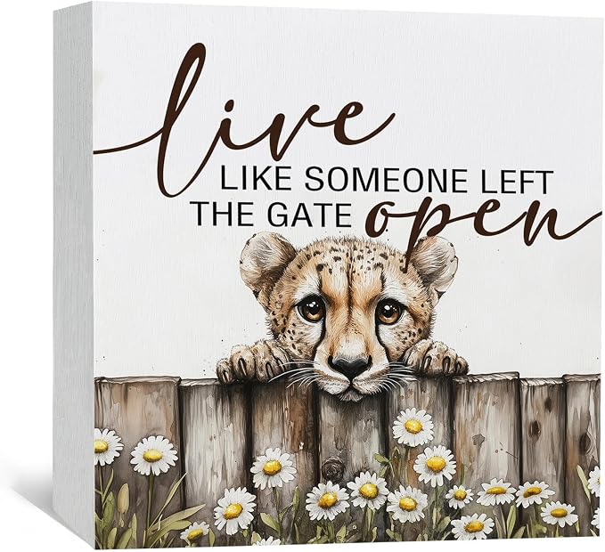 Nursery Cheetah Wooden Box Sign, Cute Live Like Someone Left the Gate Open Wooden Signs for Home Decor,Funny Animal Kitchen Bedroom Decor,Cheetah Gifts for Kids Boys Girls, 6x6
