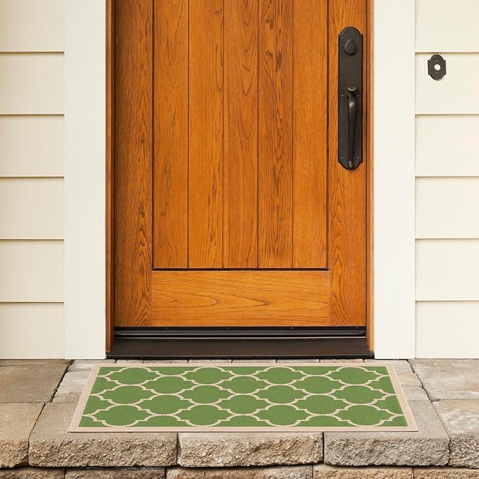 SAFAVIEH Washable Rug Outdoor Courtyard Collection - 2' x 3'7", Green & Beige, Non-Shedding & Easy Cleaning, Ideal for Patio, Front Door, Entryway, Doormat (CY6914-244)