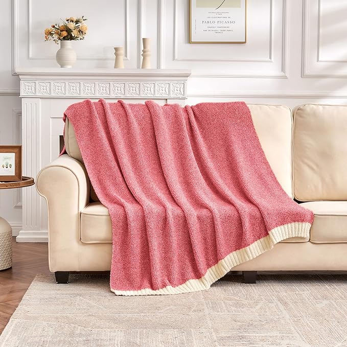 CozeCube Super Soft Fullfy Microfiber Reversible Knitted Blankets, Warm Cozy Fuzzy Plush Throw, Christmas red and White Melange Throw Blanket for Couch Bed Sofa, 50" x 60"