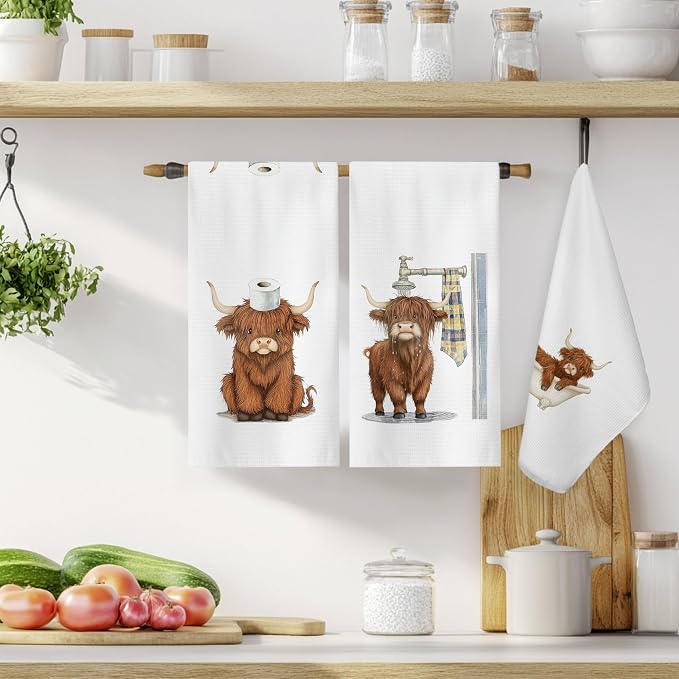 Funny Highland Cow Bathroom Hand Towels, Highland Cow Gifts for Women, Humor Farm Animal Heifer Decorative Hand Towels for Bathroom Washroom Restroom, 16x24 Inch Set of 3