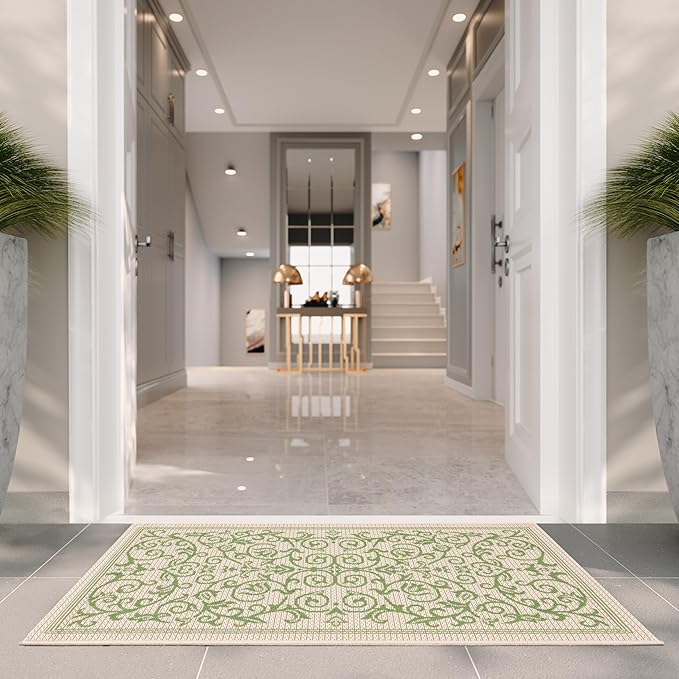 SAFAVIEH Washable Rug Outdoor Courtyard Collection - 2' x 3'7", Natural & Olive, Non-Shedding & Easy Cleaning, Ideal for Patio, Front Door, Entryway, Doormat (CY2098-1E01)