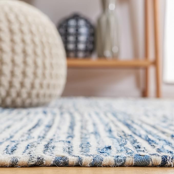 SAFAVIEH Kilim Collection Accent Rug - 3' x 5', Blue & Ivory, Handmade Flat Weave Boho Fringe Wool & Jute, Ideal for High Traffic Areas in Entryway, Living Room, Bedroom (KLM310L)