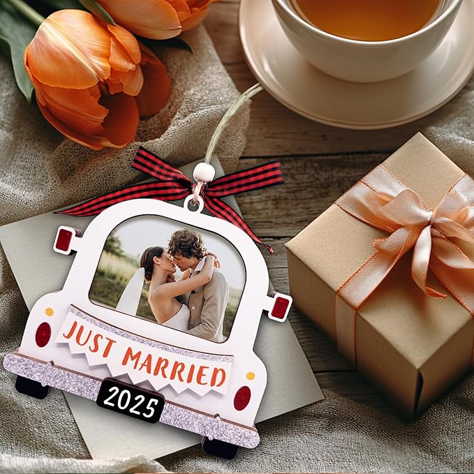 Christmas Photo Frame Ornament, 2025 Ornament, Wooden Picture Frame Ornaments With Hanging String (Just Married 2025)