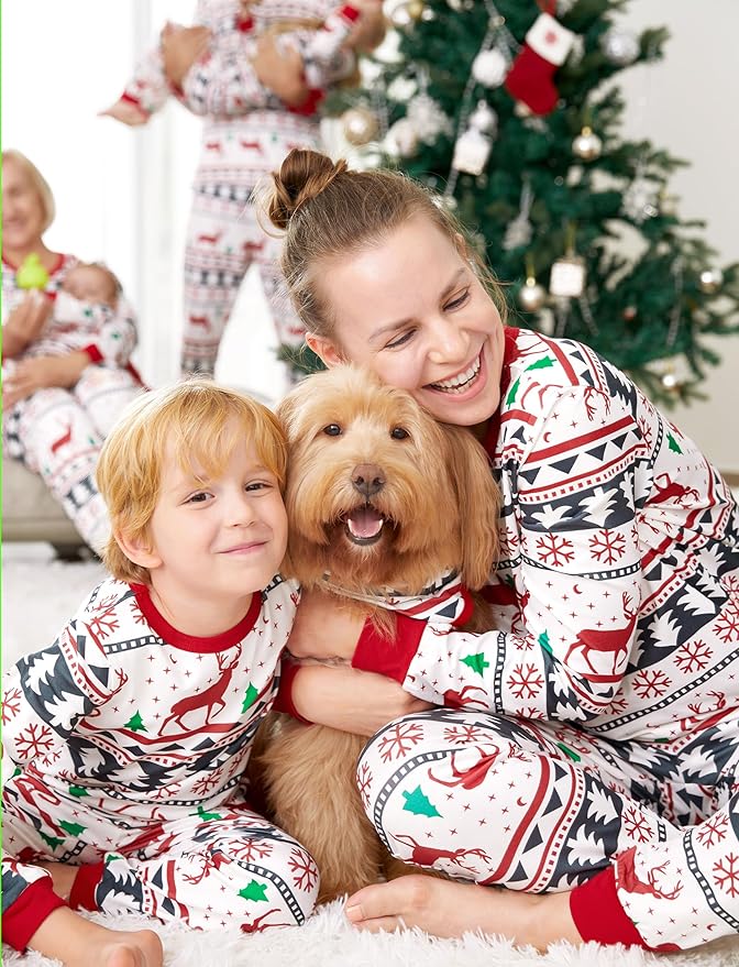 PATPAT Christmas Family Matching Pajama Sets Includes Christmas Socks - Perfect for Family Photos & Holiday Celebrations