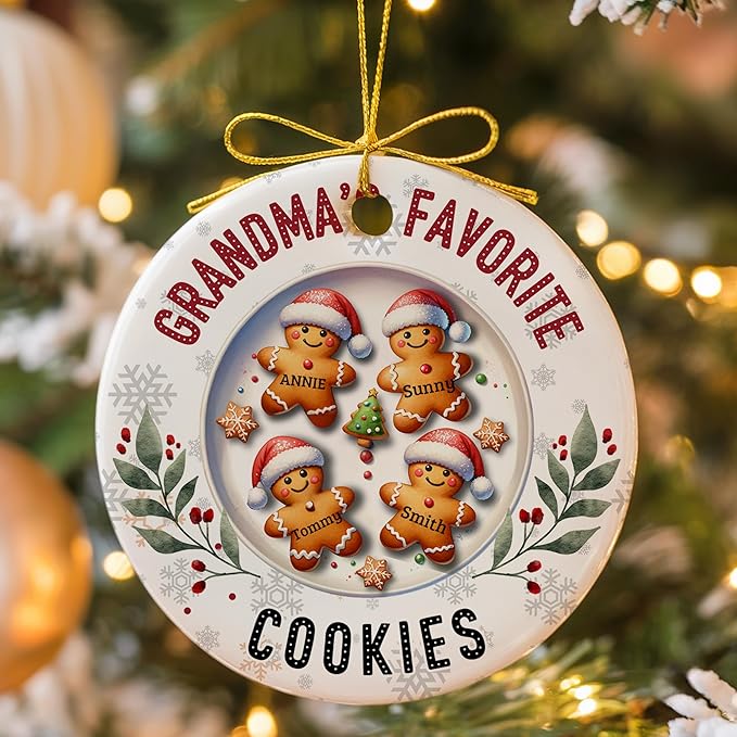 Personalized Gingerbread Christmas Ornaments for Family of 4, Custom 2025 Christmas Ornament with Names, Idea, Unique Xmas Tree Hanging Decoration