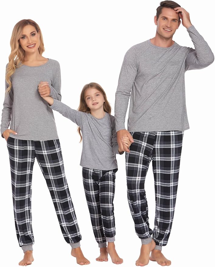Ekouaer Family Matching Pajamas Christmas Sleepwear Long Sleeve Sleep Shirt with Plaid Pants Soft Loungewear Pjs Set S-XXL