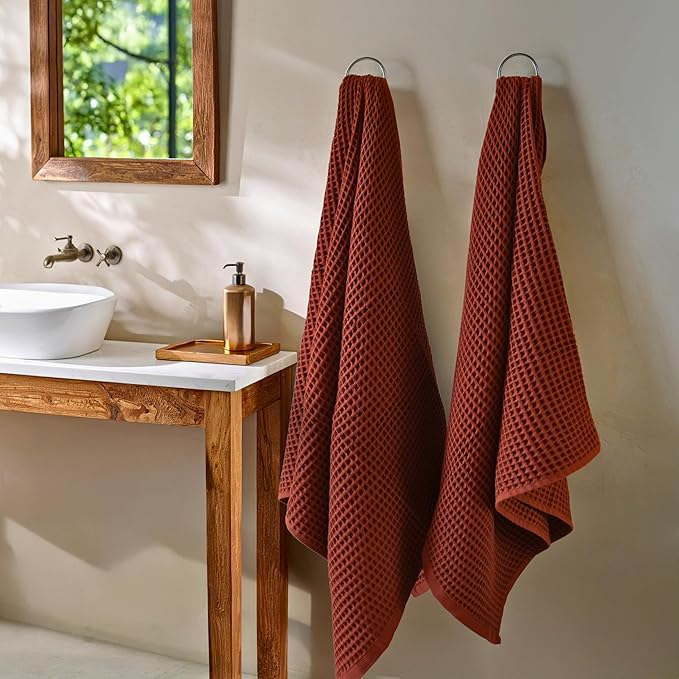 PÜSKÜL Premium Waffle Bath Towels Set of 2 - Organic 100% Turkish Cotton Bath Towel - Quick Dry, Absorbent, Light, Thin, 32x63 Large Waffle Towels for Bathroom (Red Brick Bath Towels - Pack of 2)