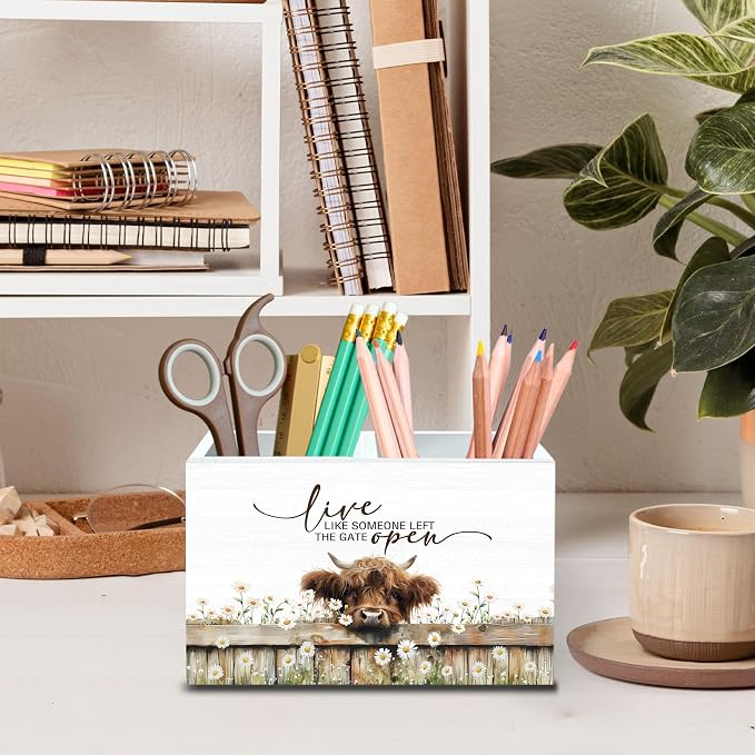 DILSJ Inspirational Highland Cow 2 Compartment Pen Pencil Holder Organizer for Desk, Highland Cow Gifts for Women, Live Like Someone Left The Gate Open Wooden Box Signs for Home Office Desk Decoration