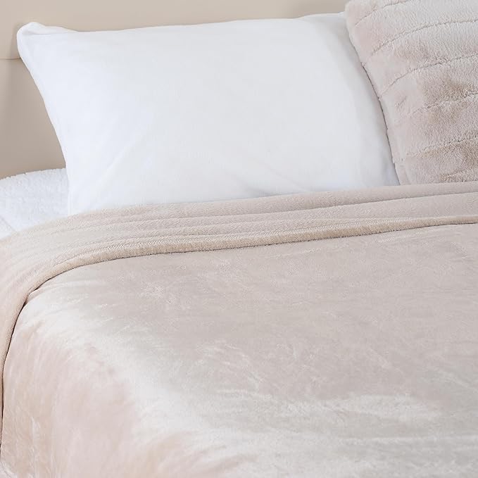 Berkshire Blanket Classic VelvetLoft® Solid Bed Blanket King Size, Lightweight Soft Fuzzy Plush Blanket for Bed and Couch, Grain, 90x108 Inches