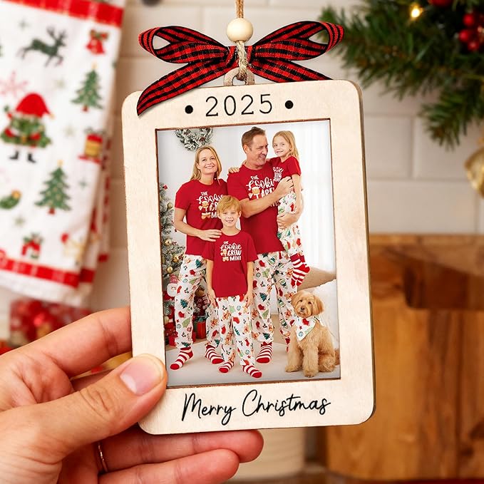2025 Christmas Ornament Picture Frame - Wooden Portrait Photo Frame Ornaments - Picture Frame Ornament For Tree - Merry Christmas Ornaments With Picture Insert - Christmas Gift For Family, Friends