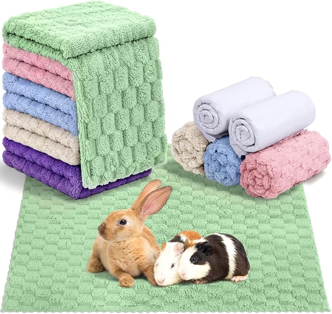 SmoothNovelty 5 Waterproof Guinea Pig Blankets, Multicolored, 18 x 24 Inch | Multicolored Plush Texture, Waterproof Pee Pad, Washable Coral Fleece Bedding Mat, for Guinea Pig Rabbit Cage