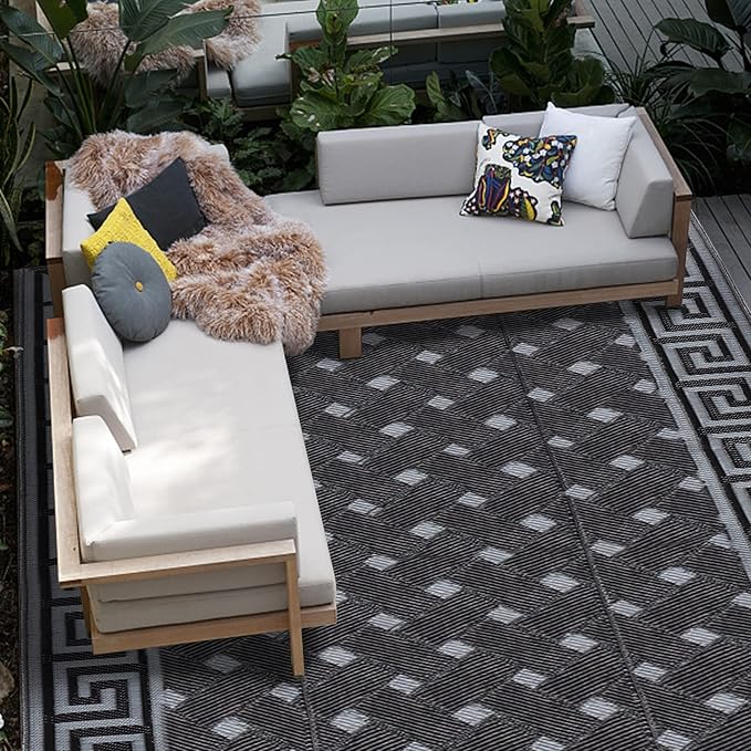 SAND MINE Reversible Mats, Plastic Straw Rug, Modern Area Rug, Large Floor Mat and Rug for Outdoors, RV, Patio, Backyard, Deck, Picnic, Beach, Trailer, Camping (9' x 18', Black & Grey)