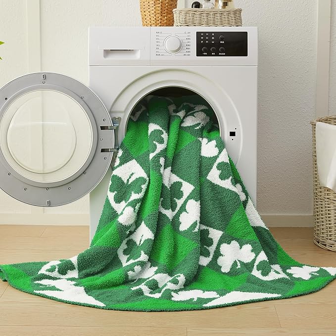 CYMULA St. Patrick's Day Knit Throw Blanket - Super Soft Lightweight Plush Shamrock Clover Blanket for Couch, Bed, Sofa, 60 x 80 Inches, Irish Green