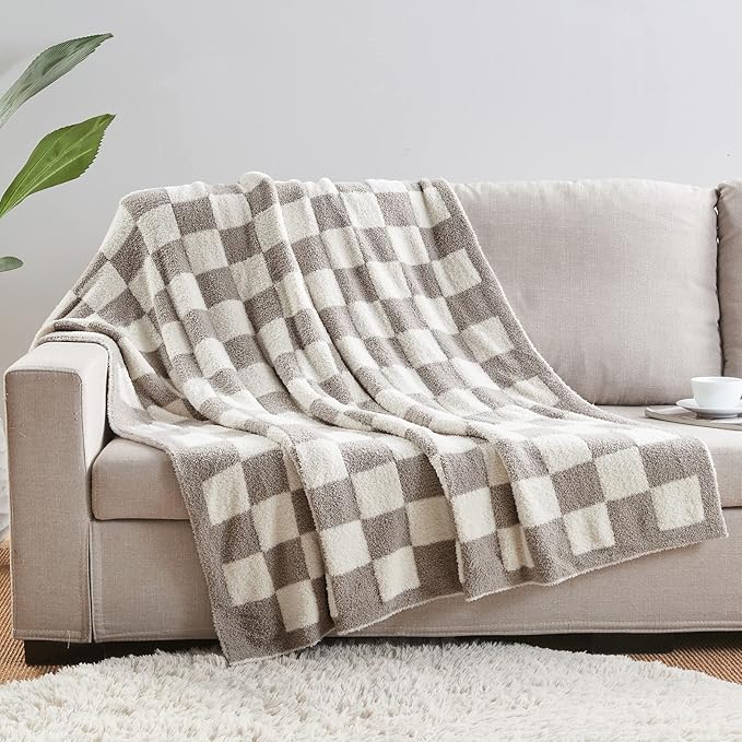 CozeCube Super Soft Fullfy Microfiber Reversible Knitted Blankets, Warm Cozy Fuzzy Plush Throw, Grey and White Checkered Throw Blanket for Couch Bed Sofa, 50" x 60"