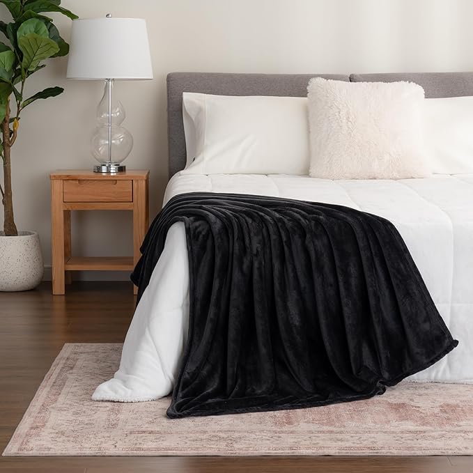 Berkshire Blanket Classic VelvetLoft® Solid Throw Blanket, Lightweight Soft Fuzzy Plush Throw Blanket for Bed and Couch, Black, 50x60 Inches