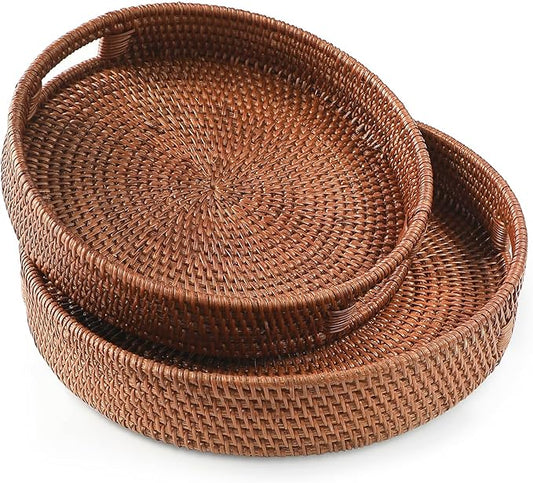 HITOMEN Hand-Woven Round Rattan Serving Tray Decorative Ottoman Wicker Platter with Handles for Coffee Table, Breakfast, Drinks, Snack, Bread, Fruit, Vegetables (Brown Set of 2: M+L)