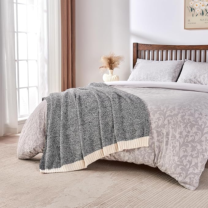 CozeCube Super Soft Fullfy Microfiber Reversible Knitted Blankets, Warm Cozy Fuzzy Plush Throw, Black and White Melange Throw Blanket for Couch Bed Sofa, 60" x 80"