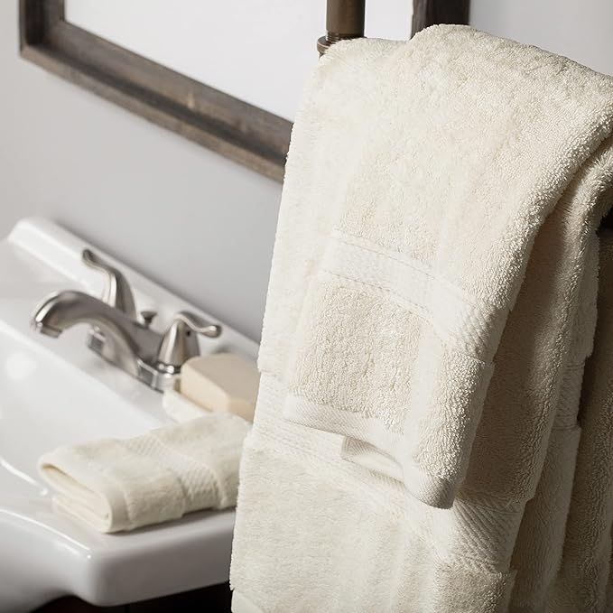 BLUENILEMILLS Buckingham Egyptian Cotton 3-Piece Towel Set, Washcloths, Hand Towels, Bath Towels, Cream