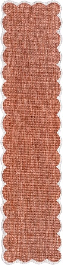 JONATHAN Y Cottage Two-Tone Scalloped Indoor Outdoor Runner Rug 2X8 Terra/Cream, Alice Classic for Backyard, Patio, Porch, Easy-Cleaning, High Traffic, Pet-Friendly, Non-Shedding (SHP103C-28)