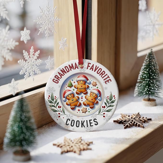 Family of 3 Personalized Christmas Ornament 2025, Custom Gingerbread Family with Names, Ceramic Holiday Keepsake for Tree, Mantle, or as a Unique Xmas Gift