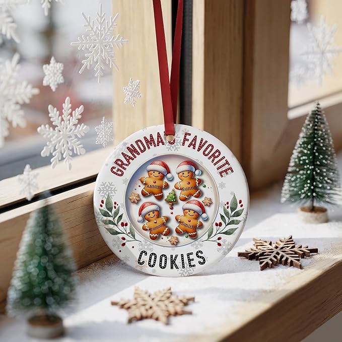 Personalized Gingerbread Christmas Ornaments for Family of 4, Custom 2025 Christmas Ornament with Names, Idea, Unique Xmas Tree Hanging Decoration