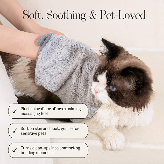 Microfiber Grooming Mitt, Reusable Pet Wipe, Dogs & Cats, Pair | machine washable, double-sided, paw-shaped design, replaces disposable wipes