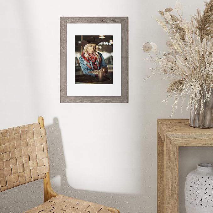 Fun Memories 12 x16 Wood Picture Frame, Wall Mounting Photo Frame, Display Pictures 8.5x11 with Mat or 12x 16 Without Mat, 12x16 Rustic Picture Frame with Real Tempered Glass, Grey, 1 Pack