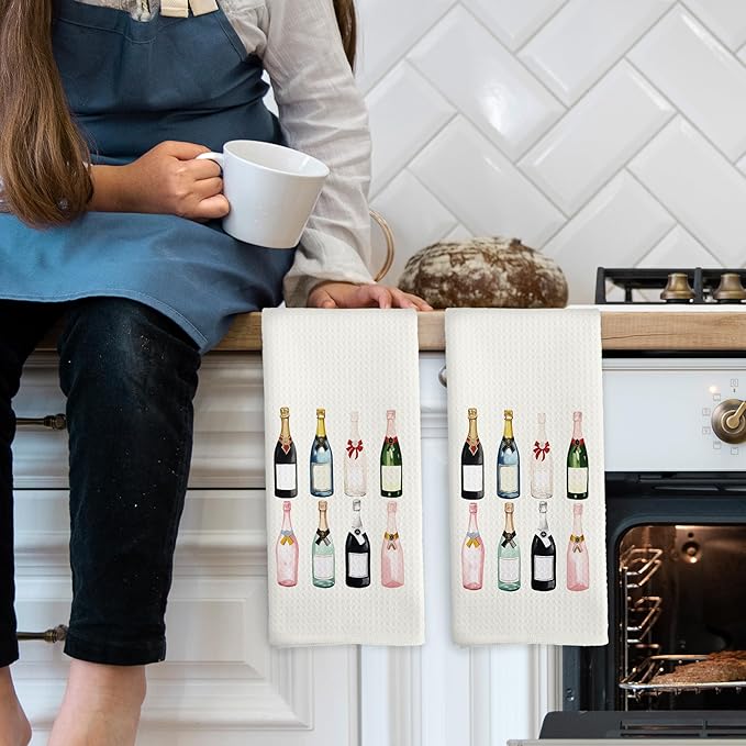 Champagne Lover Kitchen Towels Set of 2, Champagne Accessories Home Bar Bathroom Decor, Champagne Gifts for Women, Cocktail Gift Bachelorettes Tea Towel Dish Towels 16x24 Inch