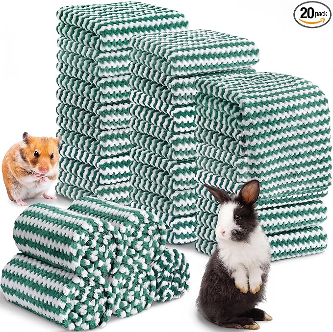 Moukeren 20pcs Guinea Pig Blankets, 14 x 30 Inch, Modern, Dark Green | Washable Reusable Bedding Pads for Small Animals, Soft Absorbent Mats for Guinea Pig, Rabbit, Hamster, Hedgehog & Chinchilla