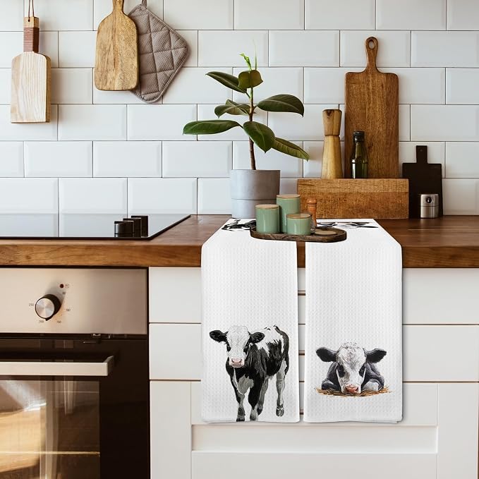 Funny Cow Kitchen Towels and Dishcloths Sets of 2, Cow Decor Stuff Gifts for Women, Woodsy Rustic Cabin Farmhouse Farm Nursery Home Decor Dish Hand Tea Towels for Bathroom Kitchen,16x24 Inch